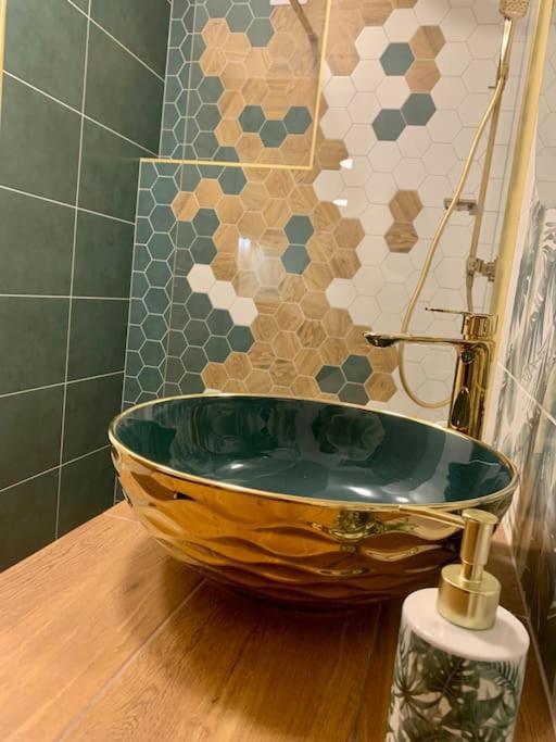 ברטיסלאבה Brand New, Design Apartment Jojo, Oldtown, Balcony מראה חיצוני תמונה