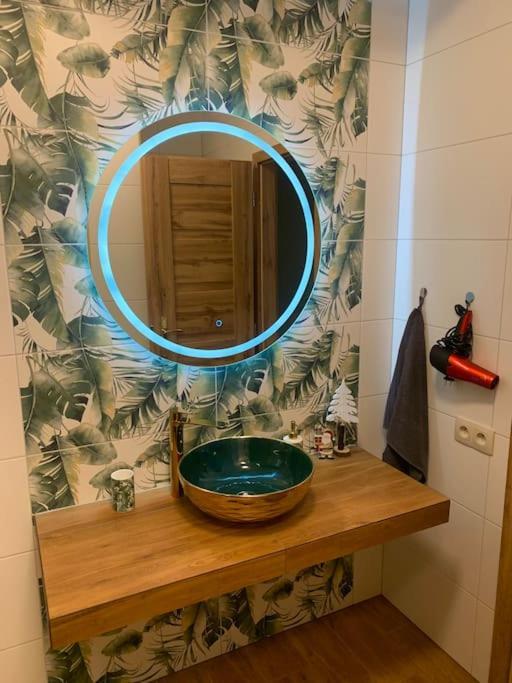 ברטיסלאבה Brand New, Design Apartment Jojo, Oldtown, Balcony מראה חיצוני תמונה