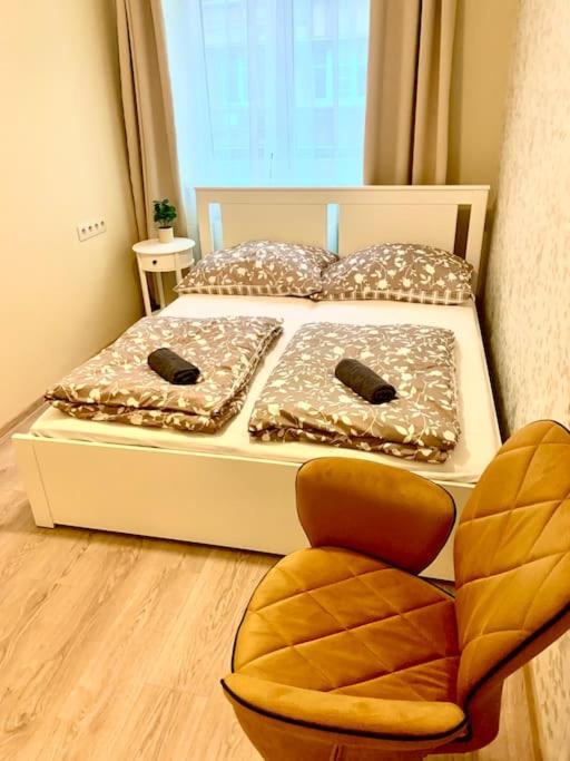 ברטיסלאבה Brand New, Design Apartment Jojo, Oldtown, Balcony מראה חיצוני תמונה