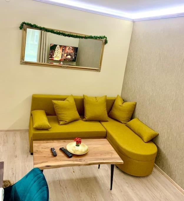 ברטיסלאבה Brand New, Design Apartment Jojo, Oldtown, Balcony מראה חיצוני תמונה